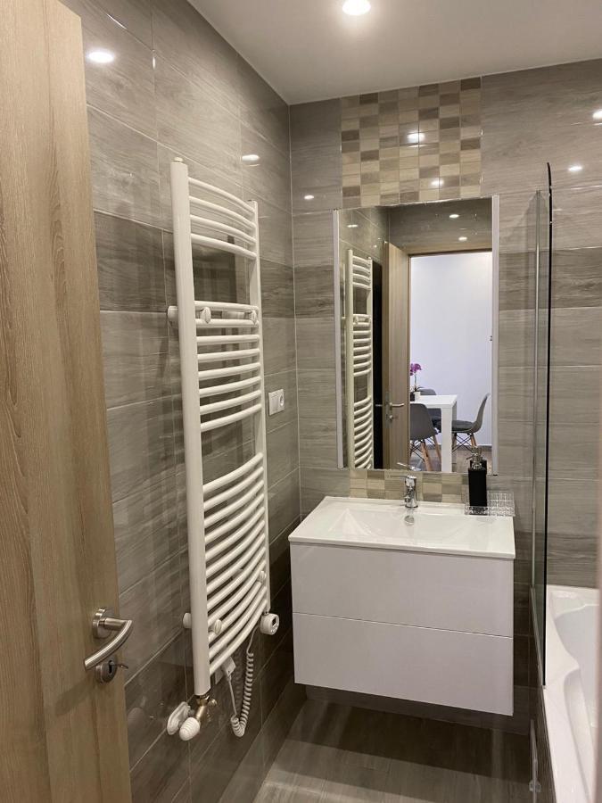 Oasis Apartman Hajduszoboszlo Exterior foto