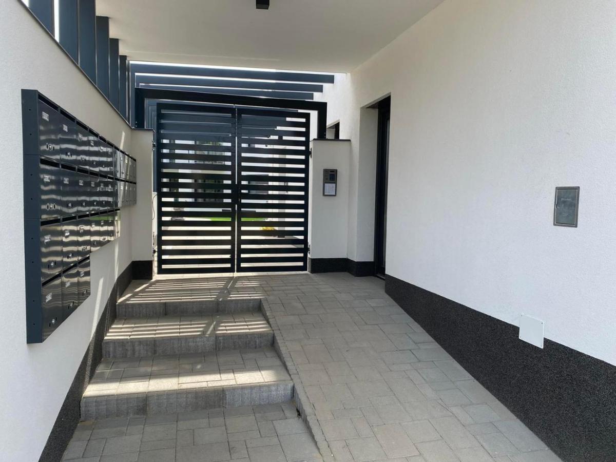 Oasis Apartman Hajduszoboszlo Exterior foto